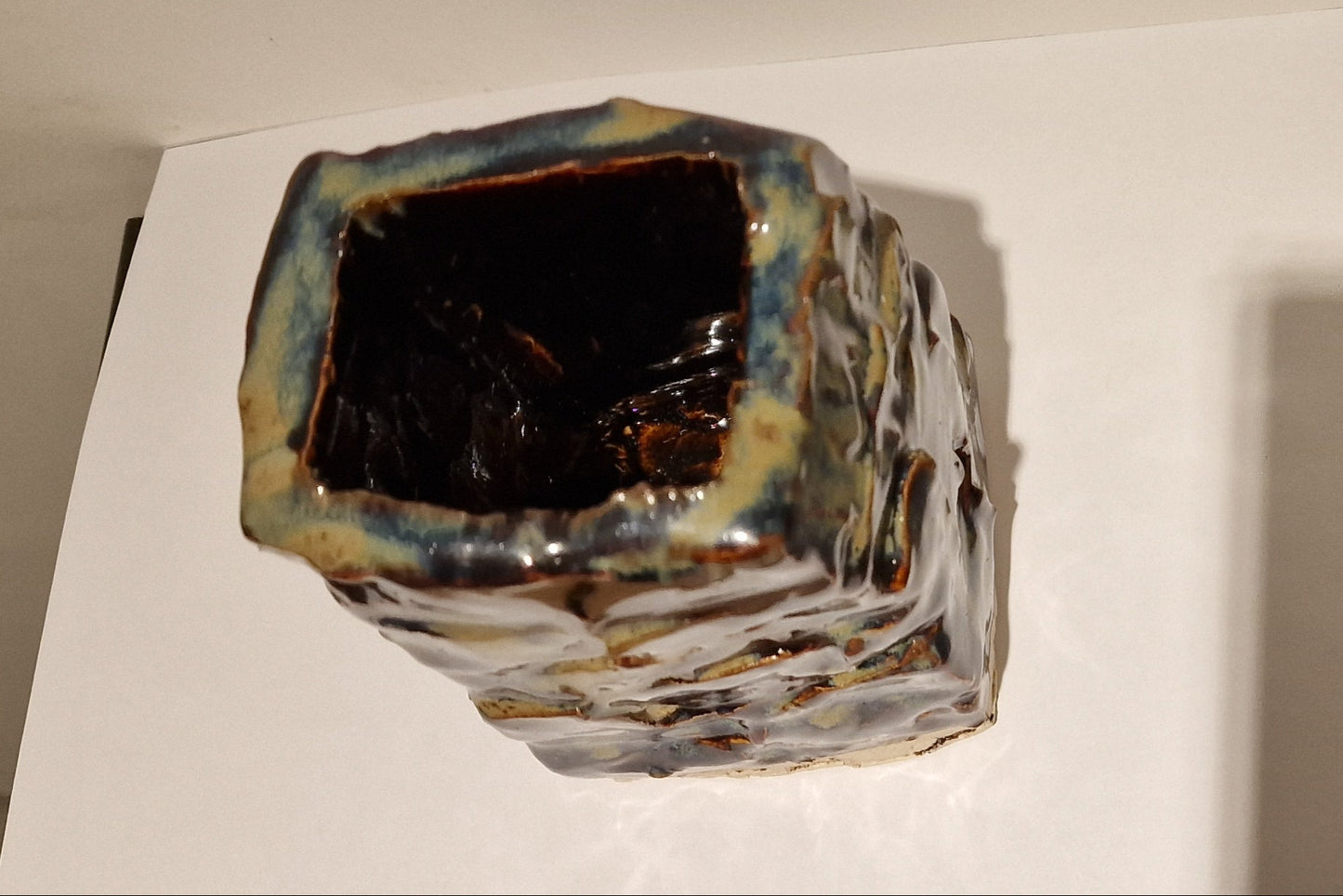 Small kurinuki vase