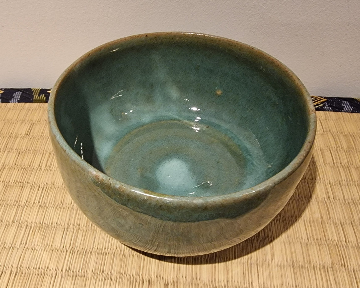 Green tea bowl