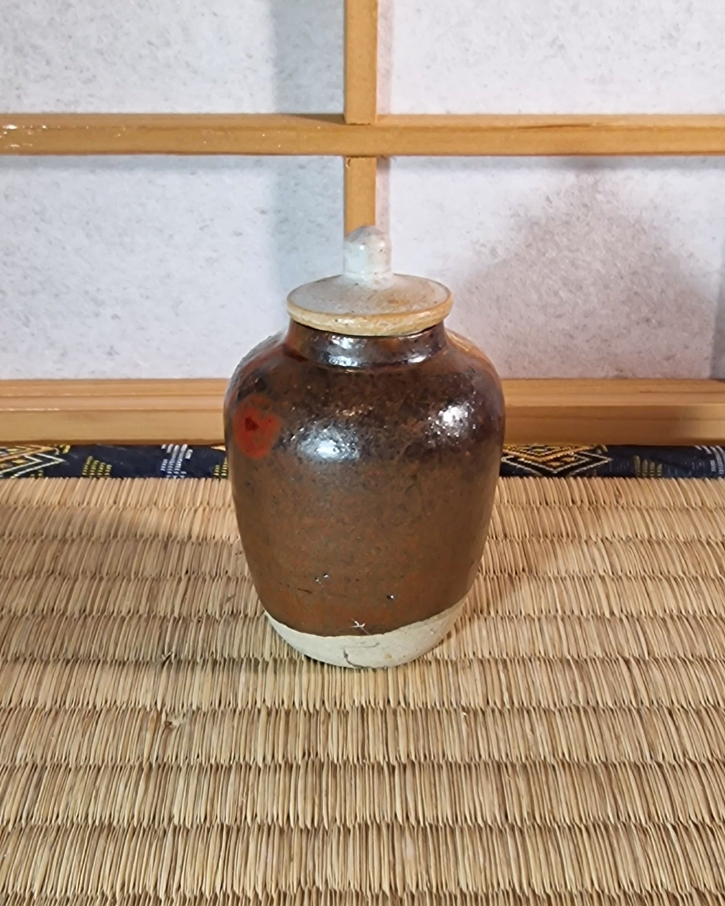 Tea caddy